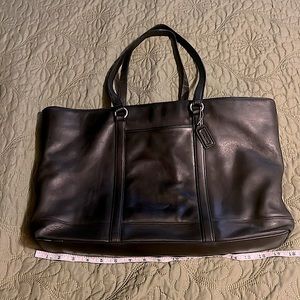 Coach Large 5332 series Black Leather Zip Top Shoulder Tote.